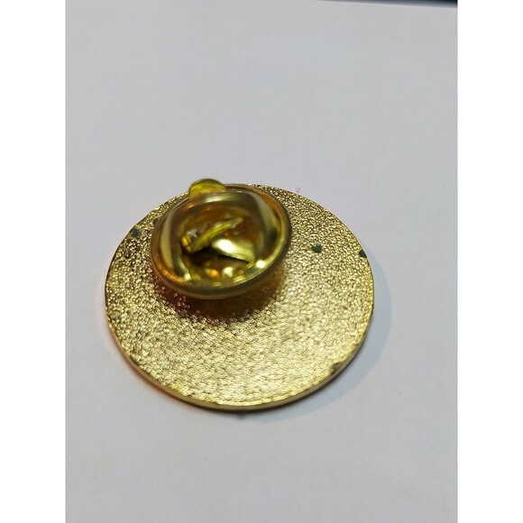 2005 Cancer The Crab Sign Round Lapel Pin gold red enamel zodiac - Picture 5 of 6